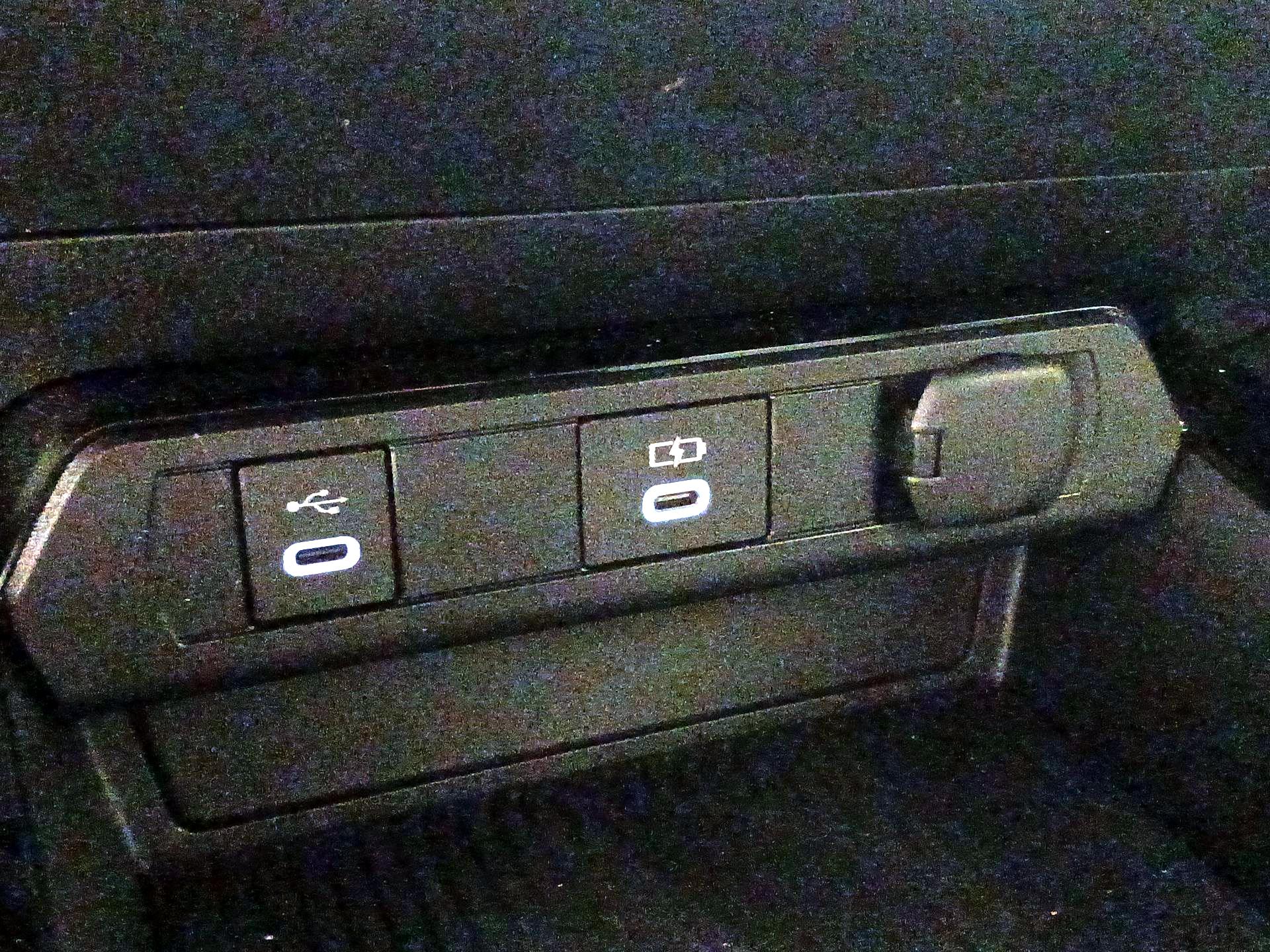 Thumbnail: 2024 Toyota Prius - 19