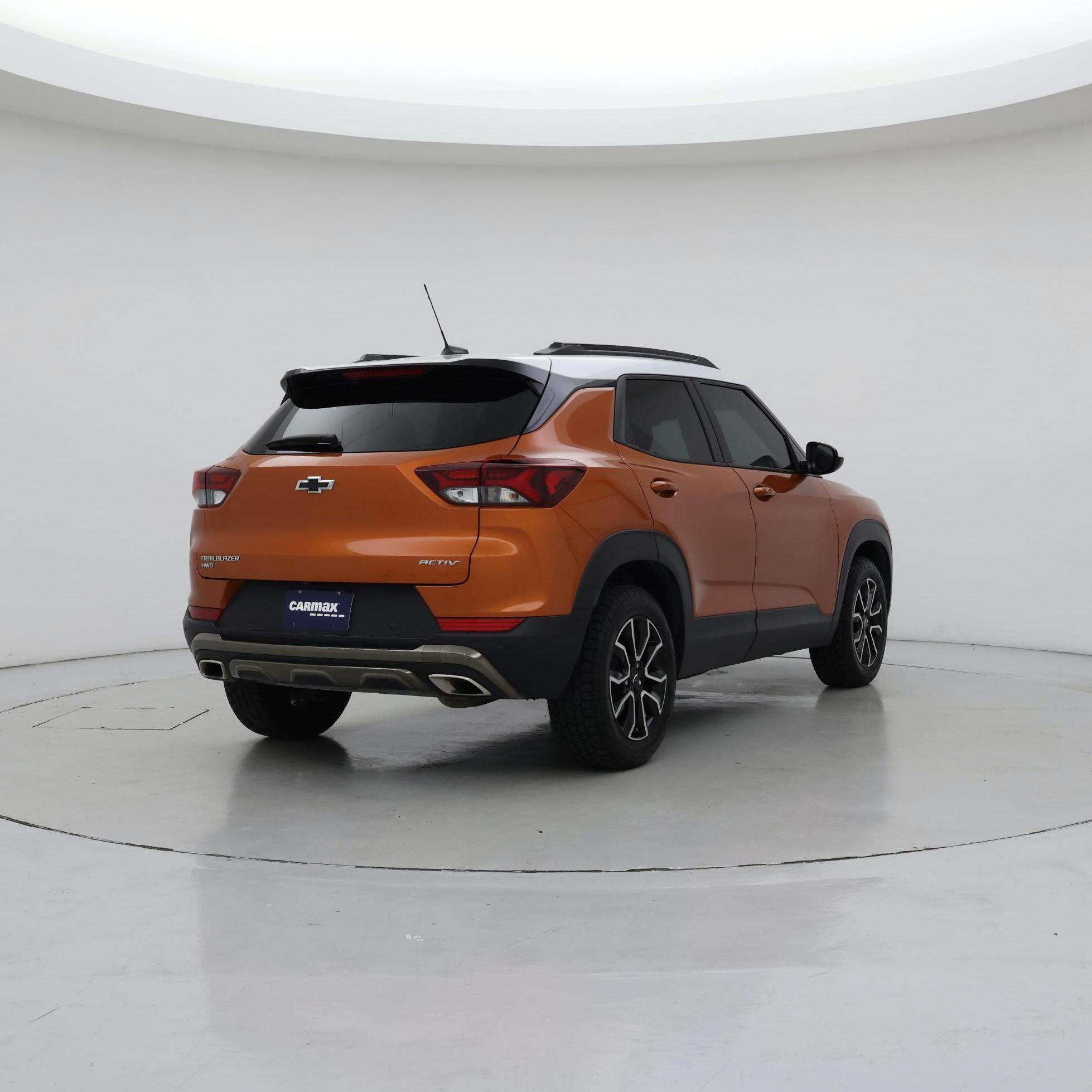 Thumbnail: 2023 Chevrolet TrailBlazer - 8