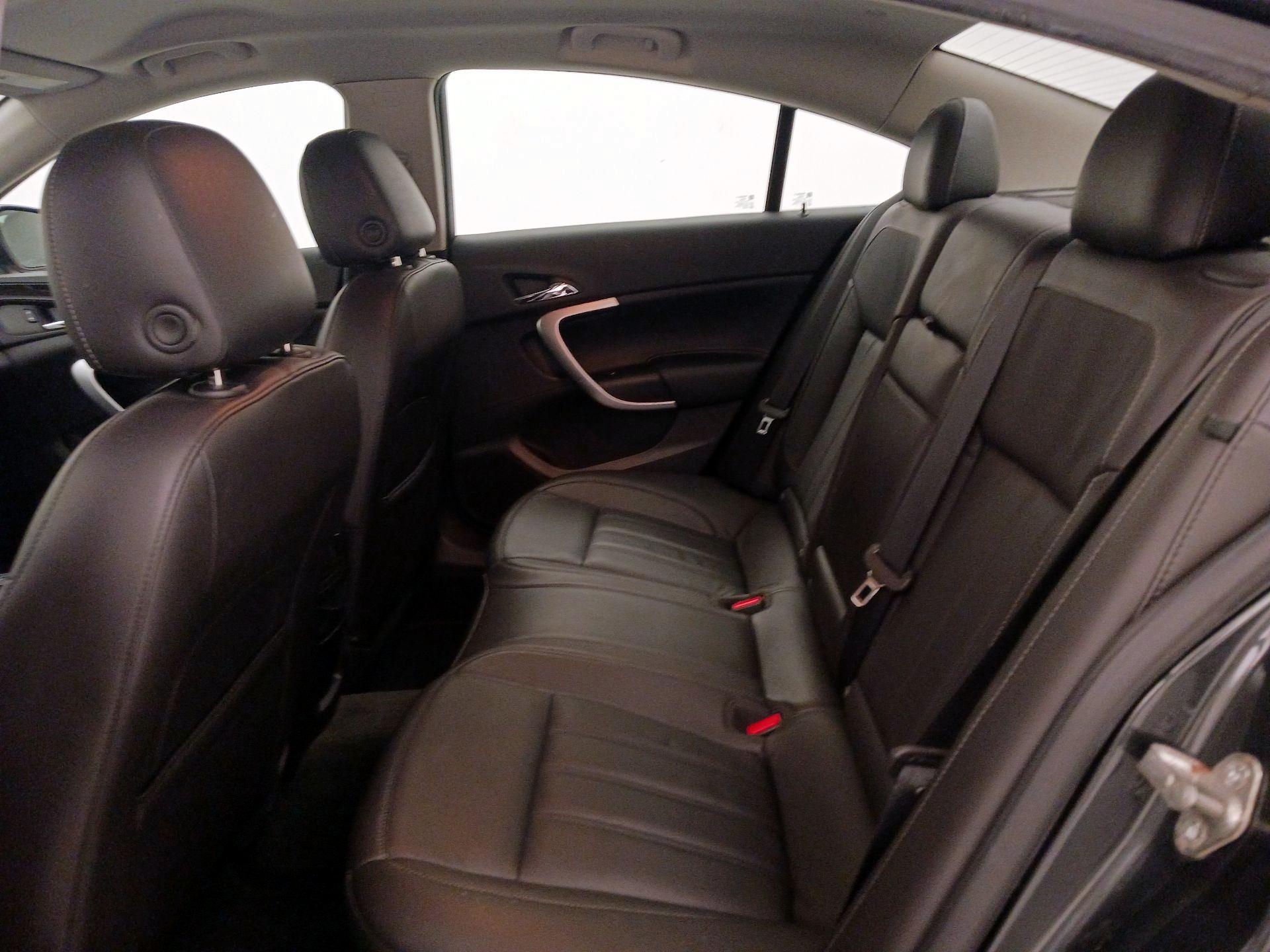 Thumbnail: 2016 Buick Regal - 19