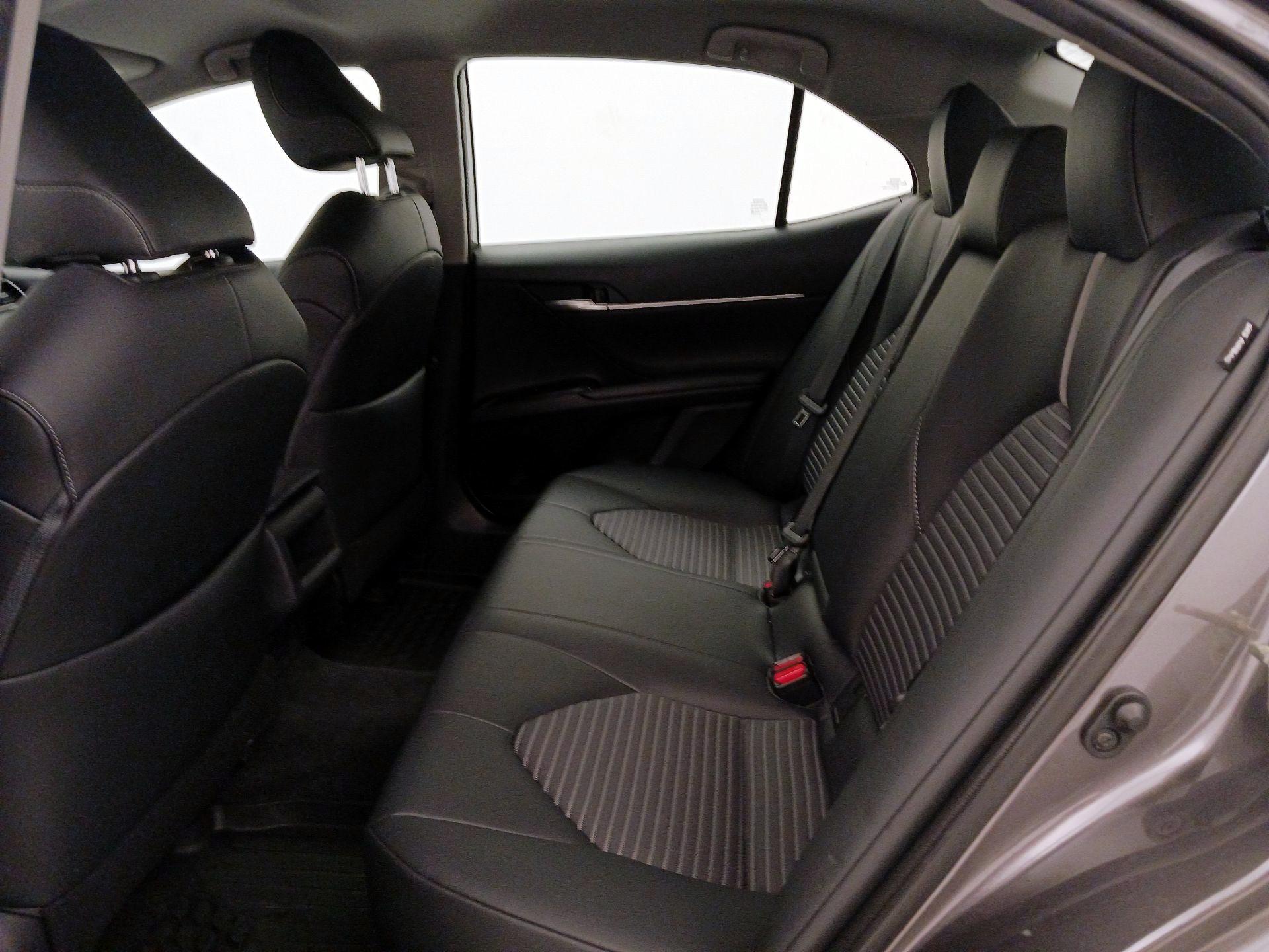 Thumbnail: 2019 Toyota Camry - 19