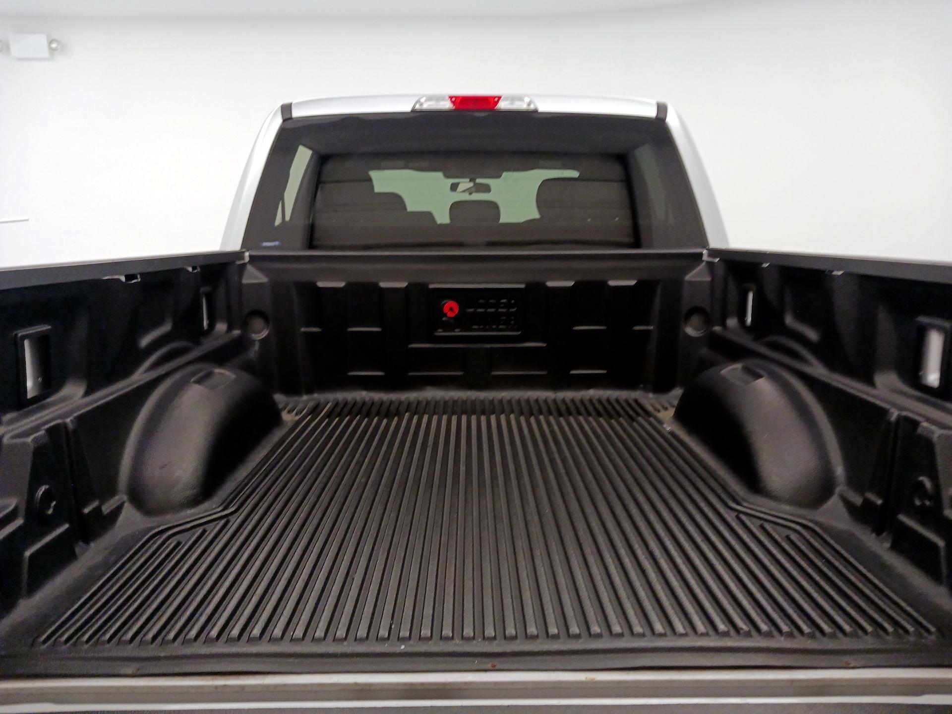 Thumbnail: 2017 Ford F-150 - 19