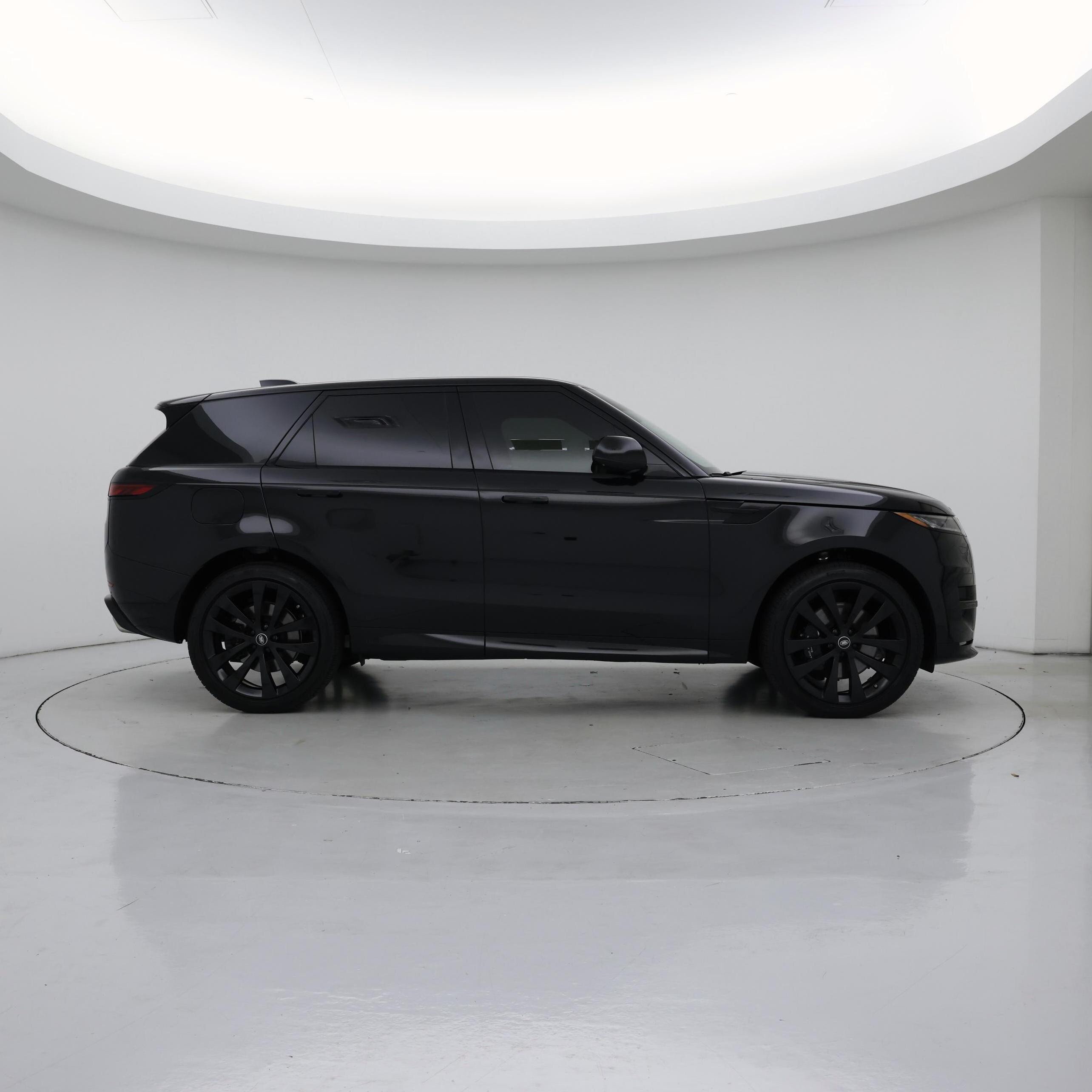 Thumbnail: 2025 Land Rover Range Rover Sport - 7