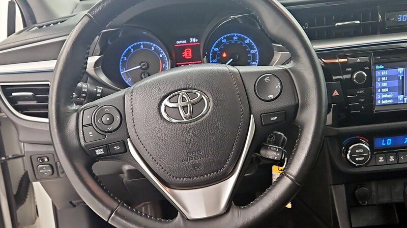 2016 Toyota Corolla S 10