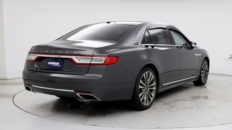 2017 Lincoln Continental Select 8