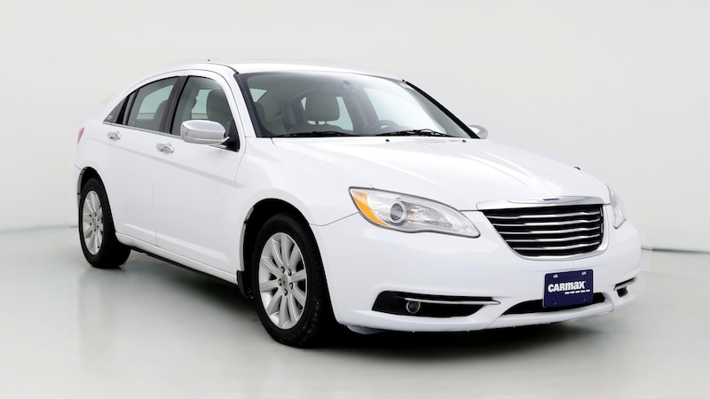 2014 Chrysler 200 Limited Hero Image