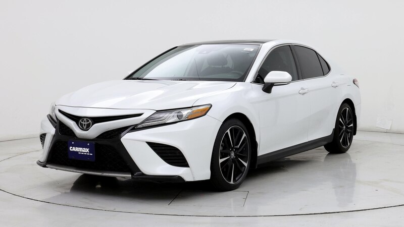 2019 Toyota Camry XSE 4