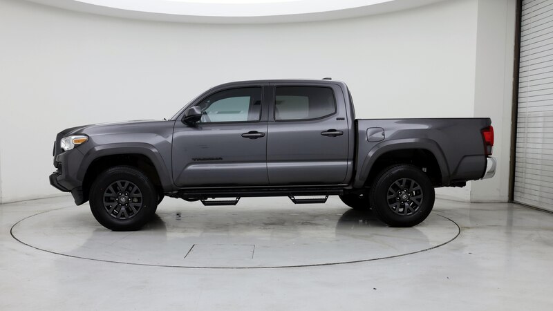 2021 Toyota Tacoma SR5 3