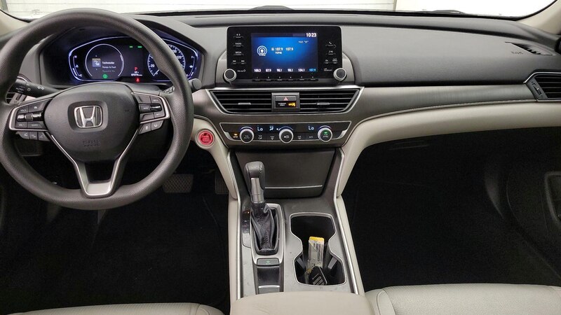 2018 Honda Accord LX 9