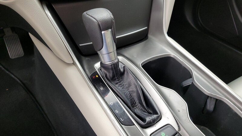 2018 Honda Accord LX 17