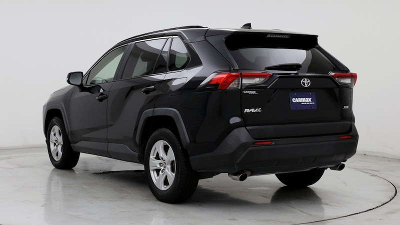 2019 Toyota RAV4 XLE 2