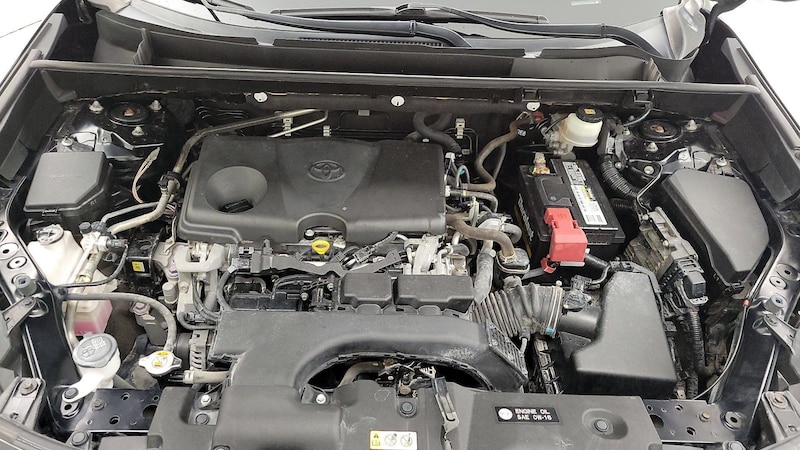 2019 Toyota RAV4 XLE 22