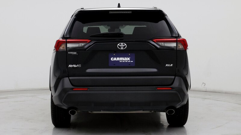 2019 Toyota RAV4 XLE 6