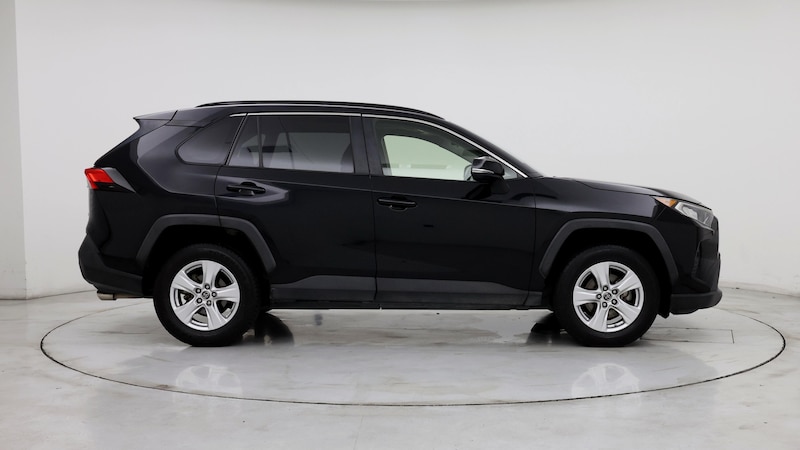 2019 Toyota RAV4 XLE 7