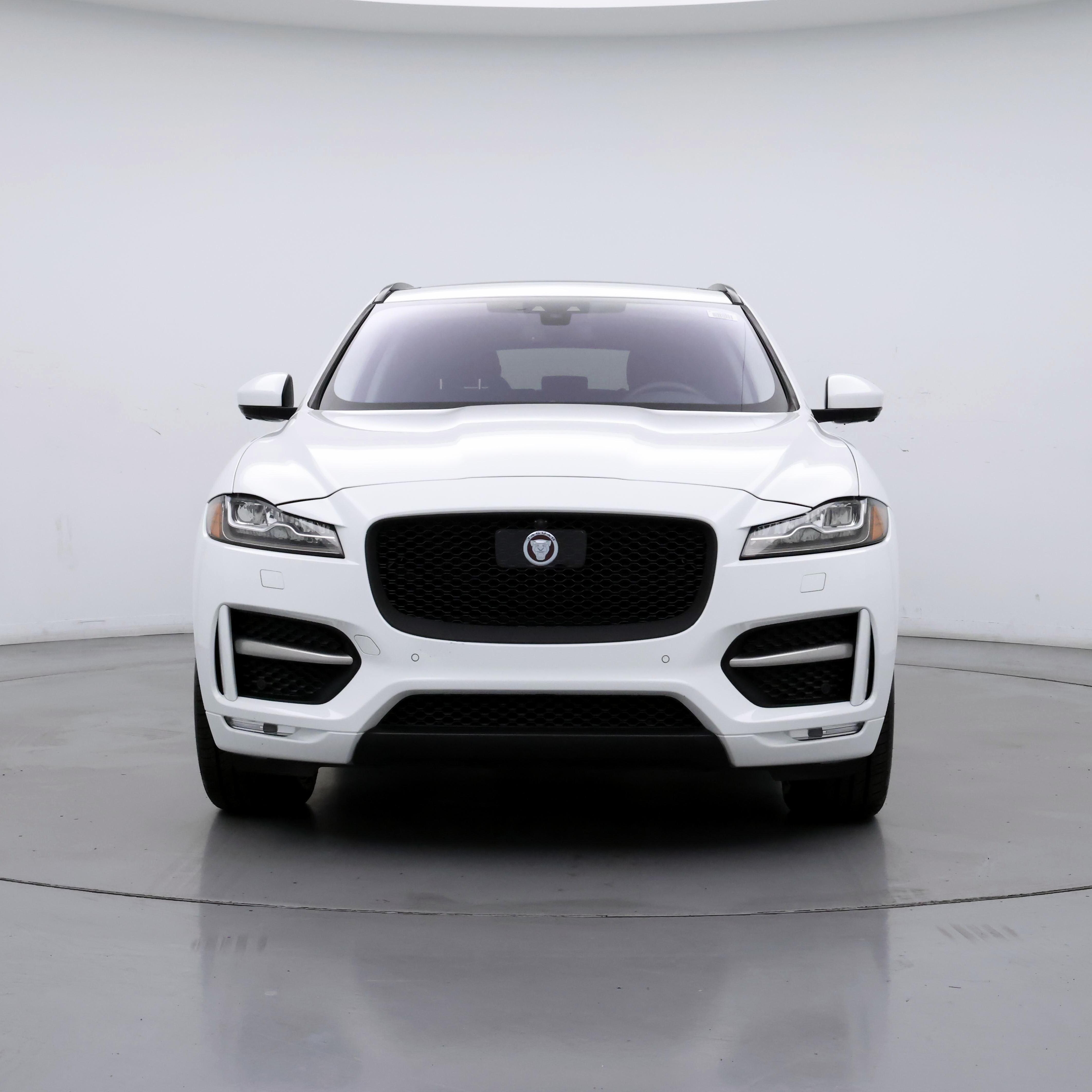 Thumbnail: 2017 Jaguar F-Pace - 5