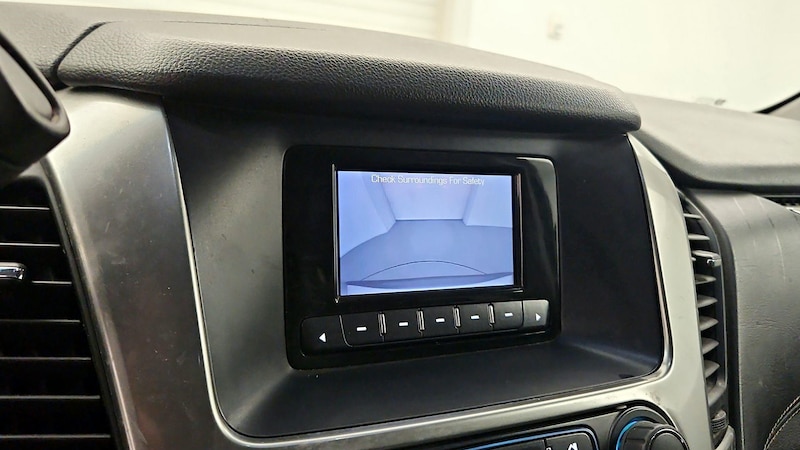 2015 Chevrolet Tahoe LS 14