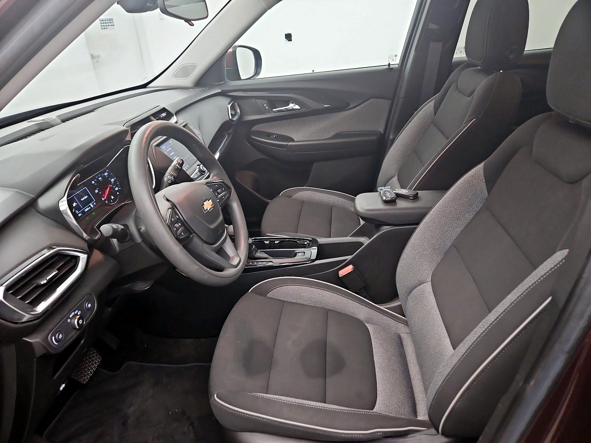 Thumbnail: 2023 Chevrolet TrailBlazer - 11