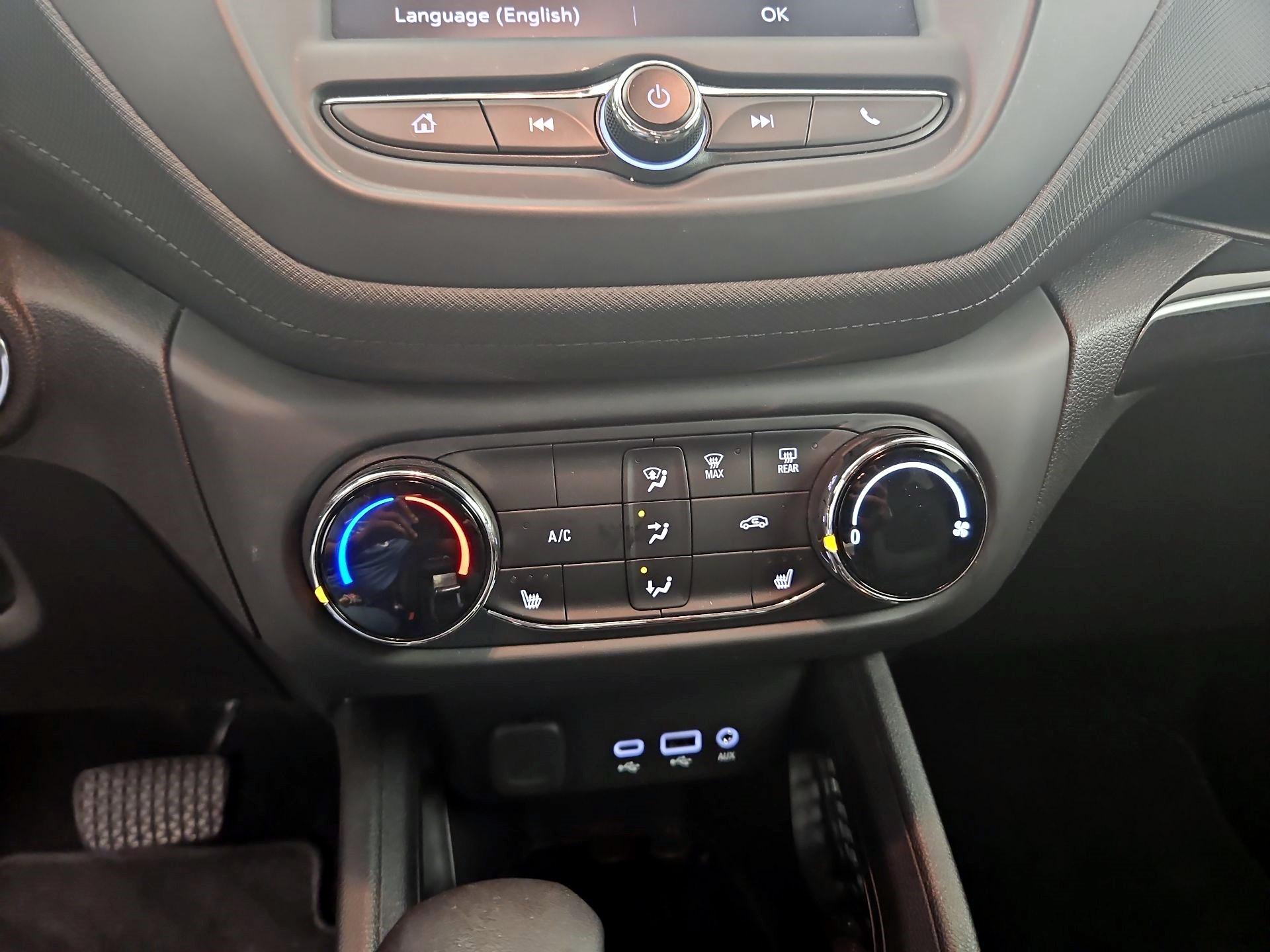 Thumbnail: 2023 Chevrolet TrailBlazer - 14