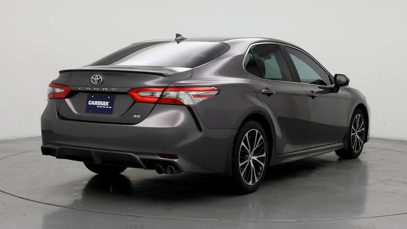 2019 Toyota Camry SE 8