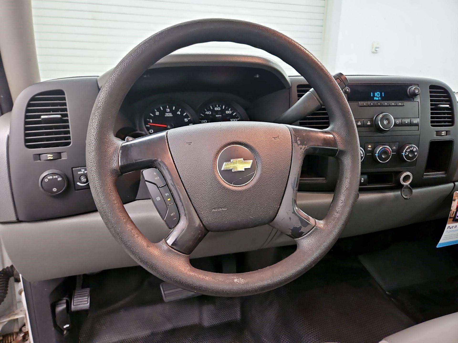 Thumbnail: 2013 Chevrolet Silverado 1500 - 10