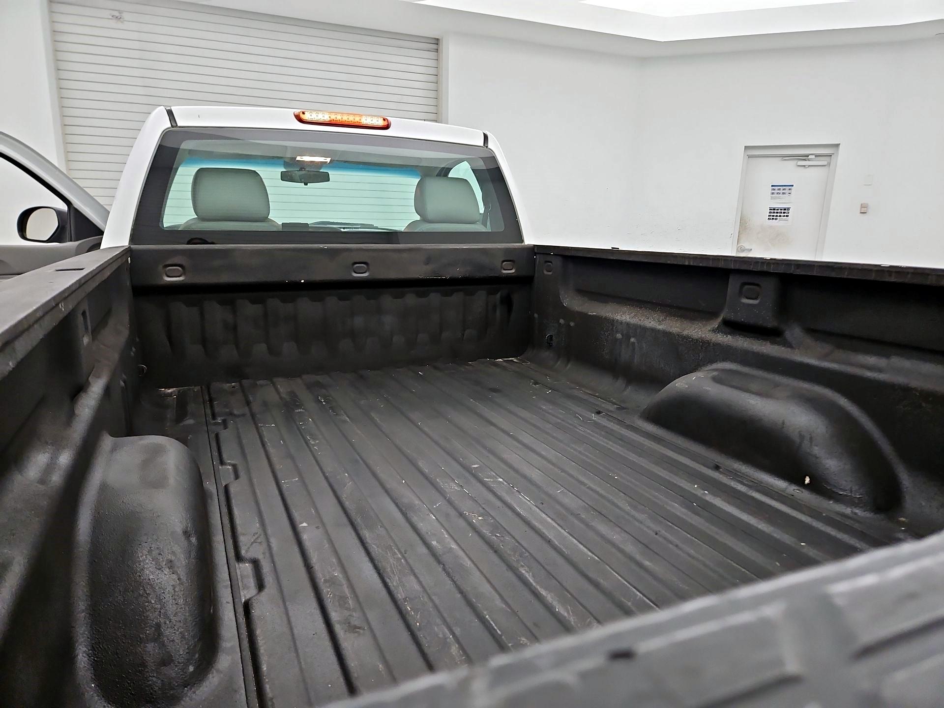 Thumbnail: 2013 Chevrolet Silverado 1500 - 18