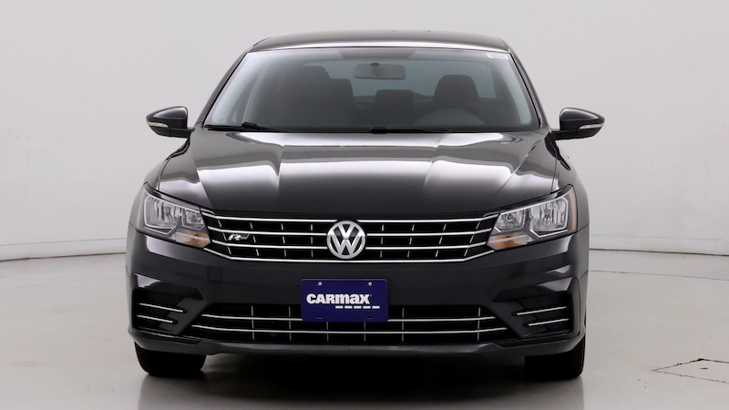 2016 Volkswagen Passat R-Line 5