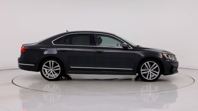 2016 Volkswagen Passat R-Line 7