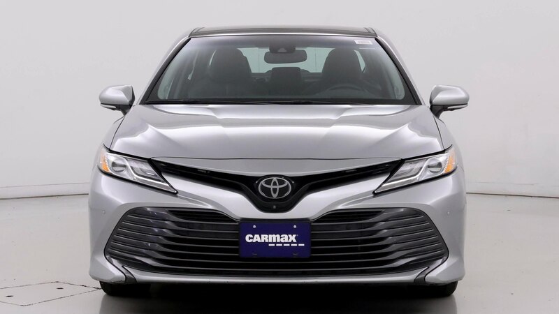 2020 Toyota Camry XLE 5