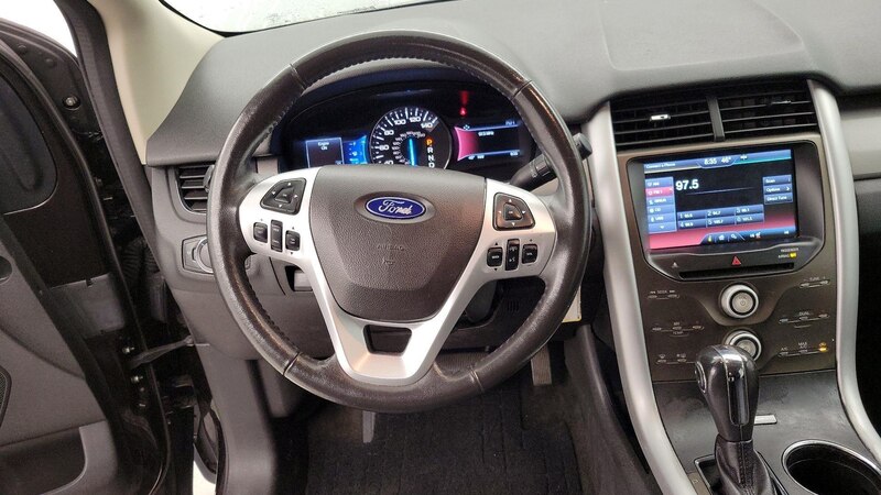 2014 Ford Edge SEL 10