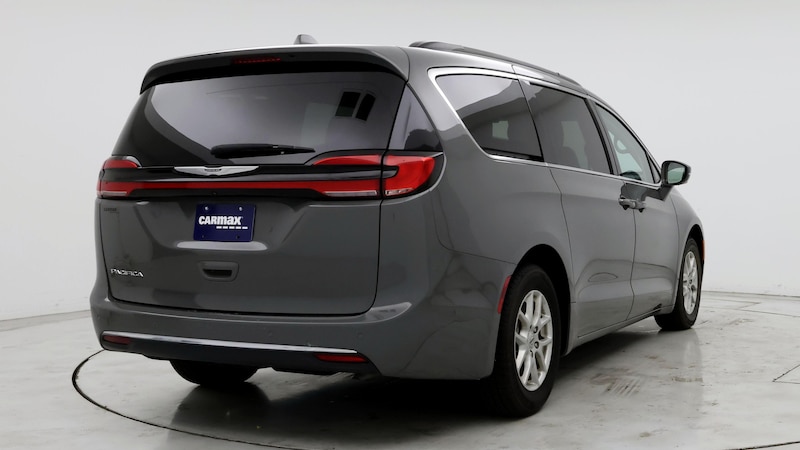 2022 Chrysler Pacifica Touring L 8