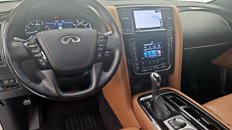 2021 INFINITI QX80 Sensory 9