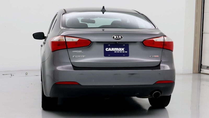 2016 Kia Forte EX 6