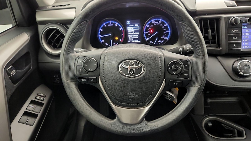 2018 Toyota RAV4 LE 10