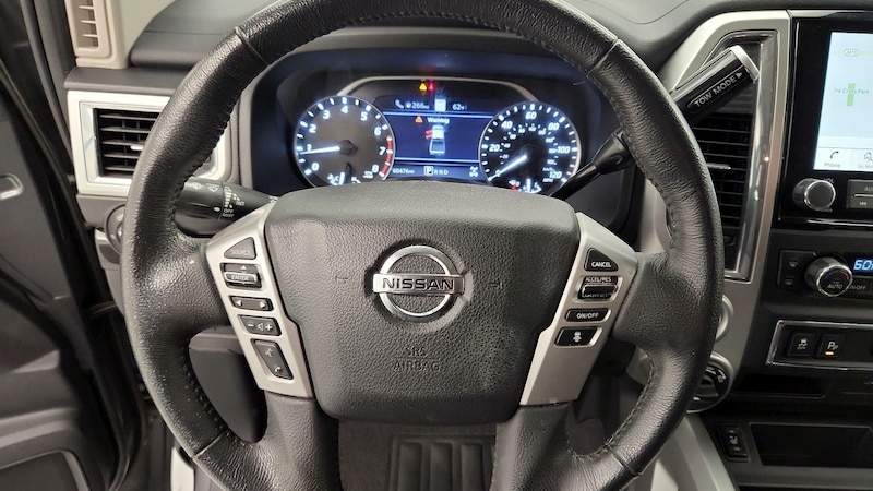 2021 Nissan Titan SV 10