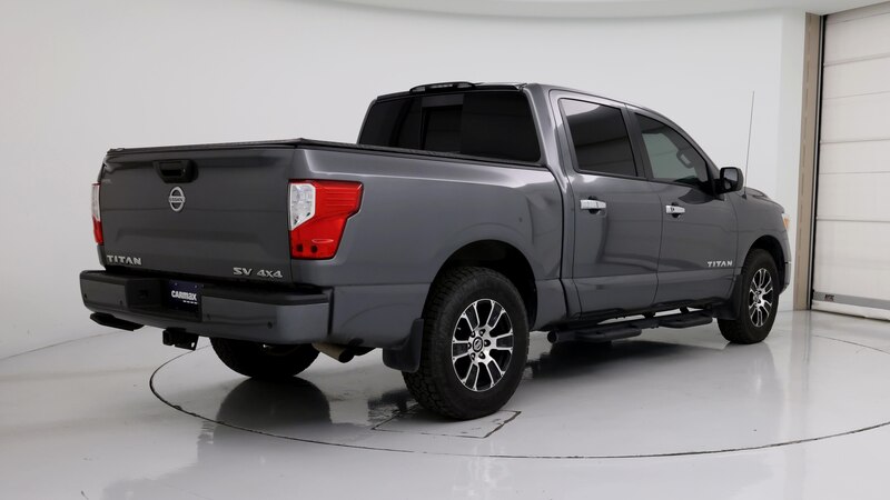 2021 Nissan Titan SV 8