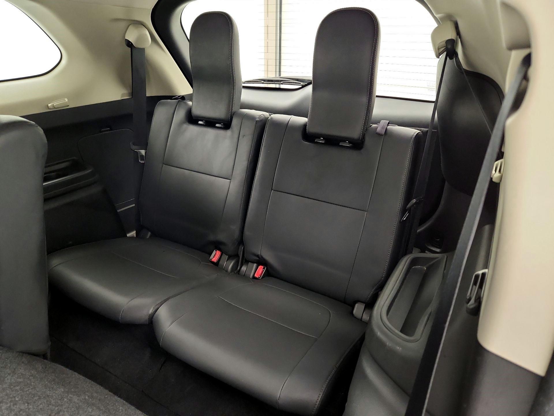 Thumbnail: 2020 Mitsubishi Outlander - 20