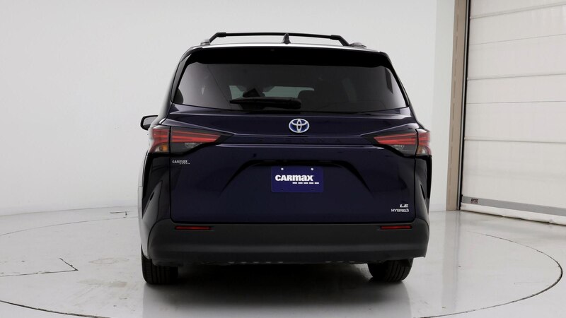 2021 Toyota Sienna LE 6