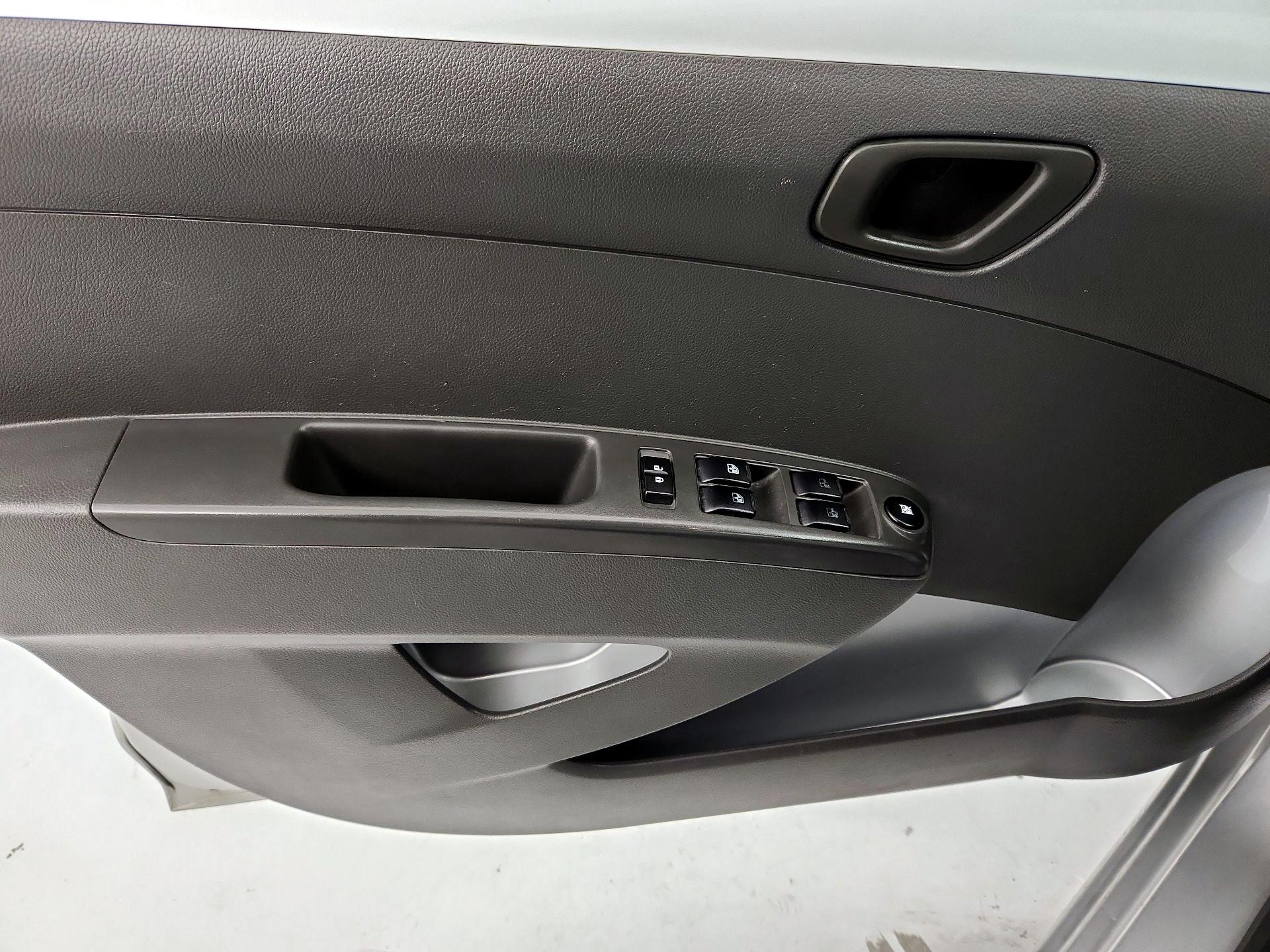 Thumbnail: 2014 Chevrolet Spark - 12