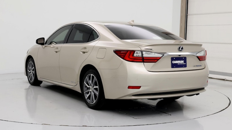 2016 Lexus ES Hybrid 300h 2