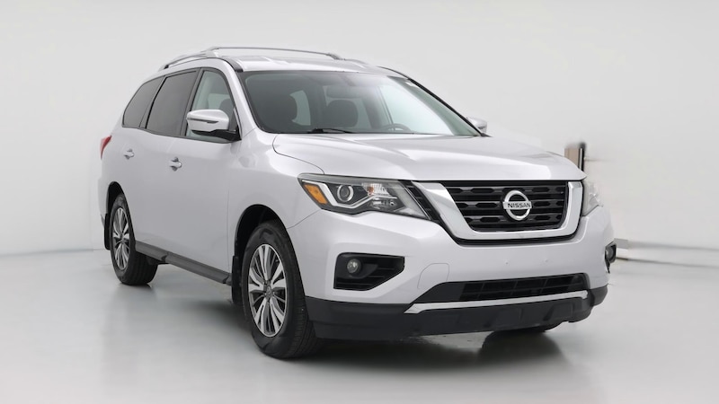 2018 Nissan Pathfinder SV Hero Image