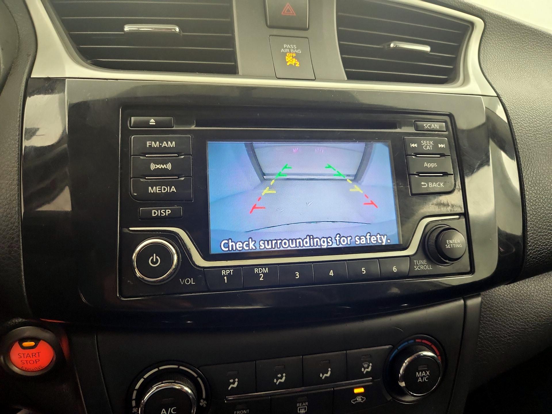 Thumbnail: 2016 Nissan Sentra - 14