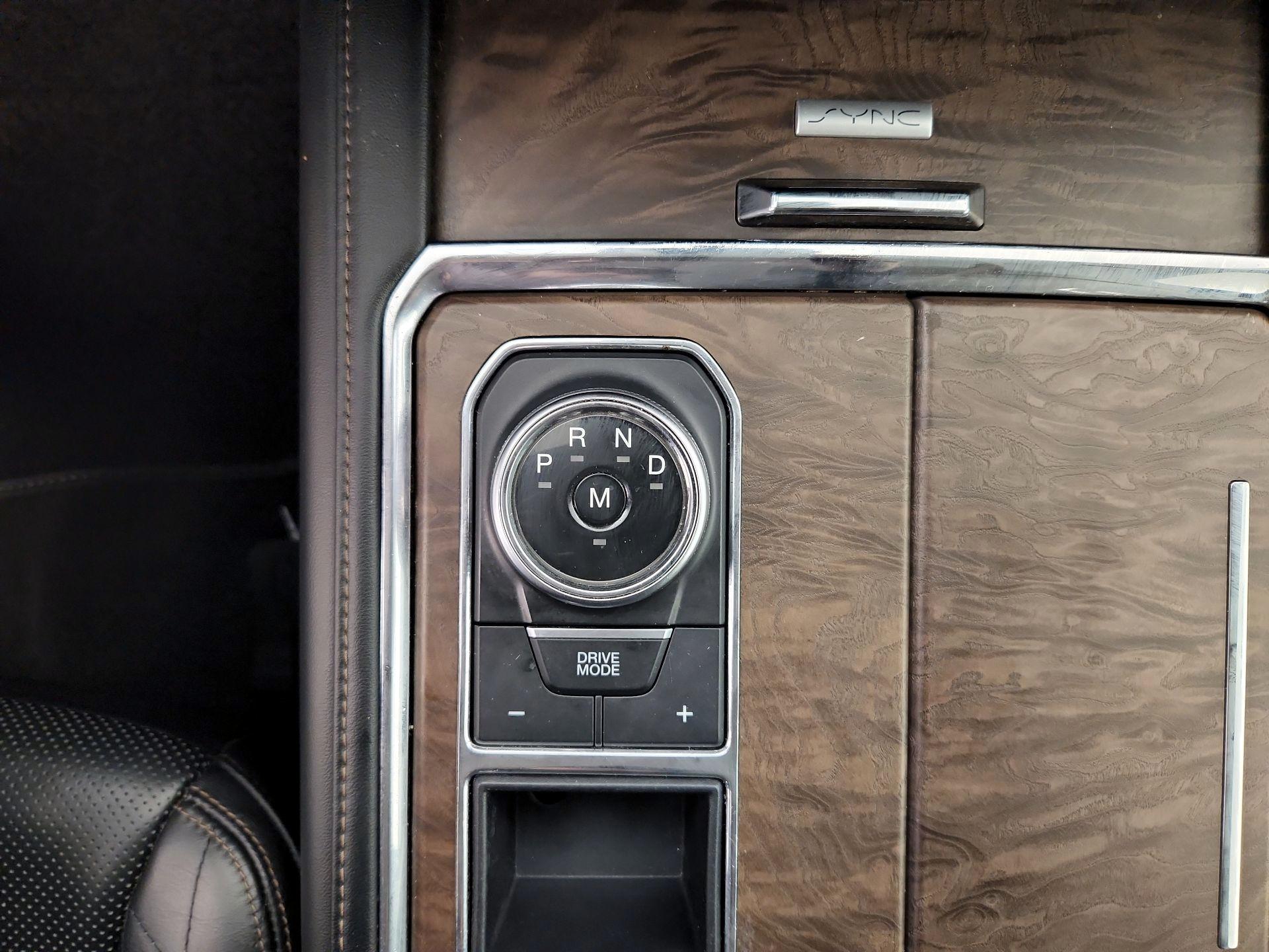 Thumbnail: 2018 Ford Expedition - 18