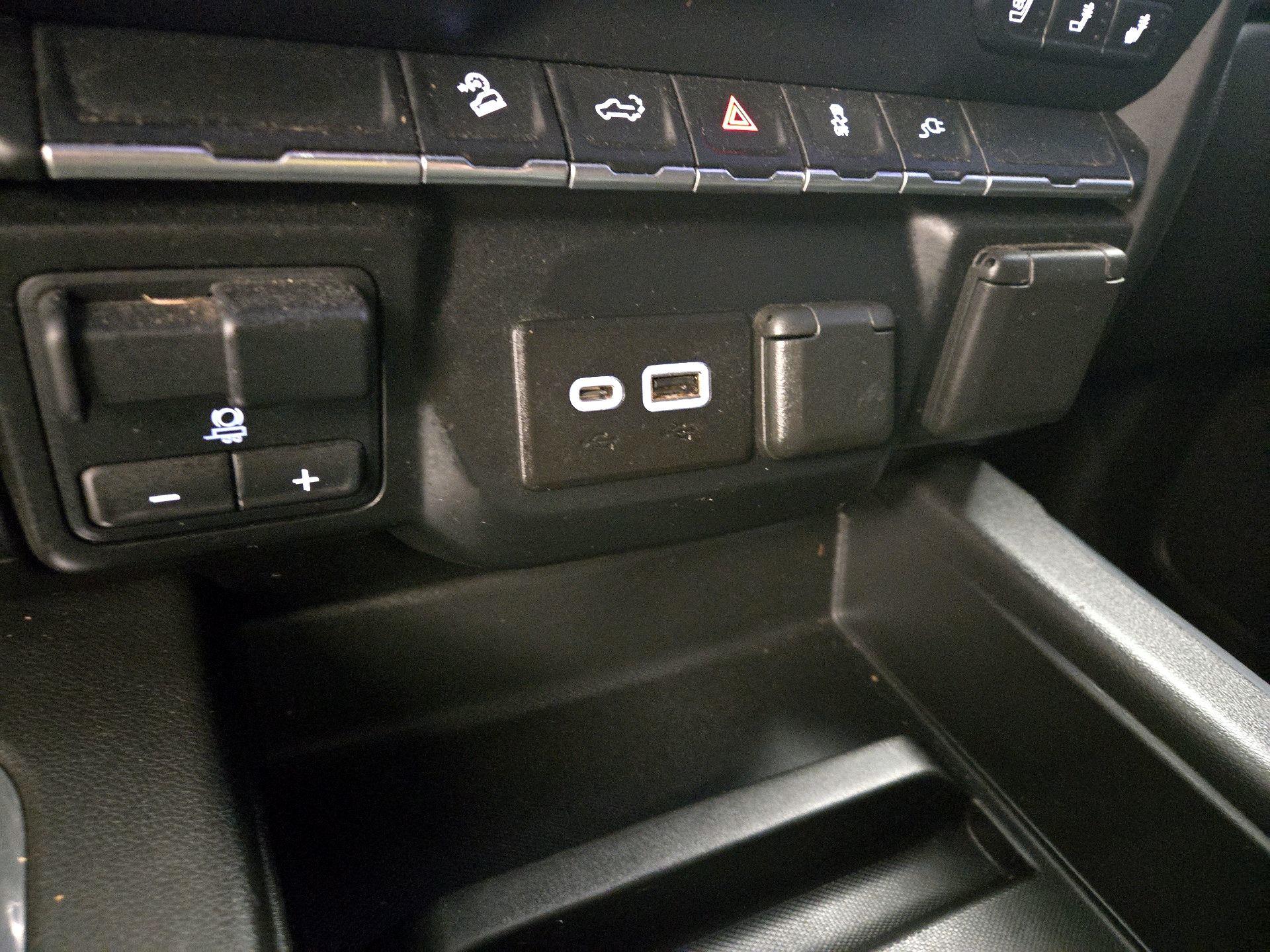 Thumbnail: 2021 GMC Sierra 1500 - 16