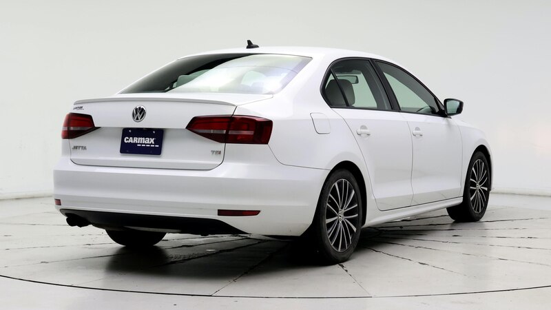 2016 Volkswagen Jetta Sport 8