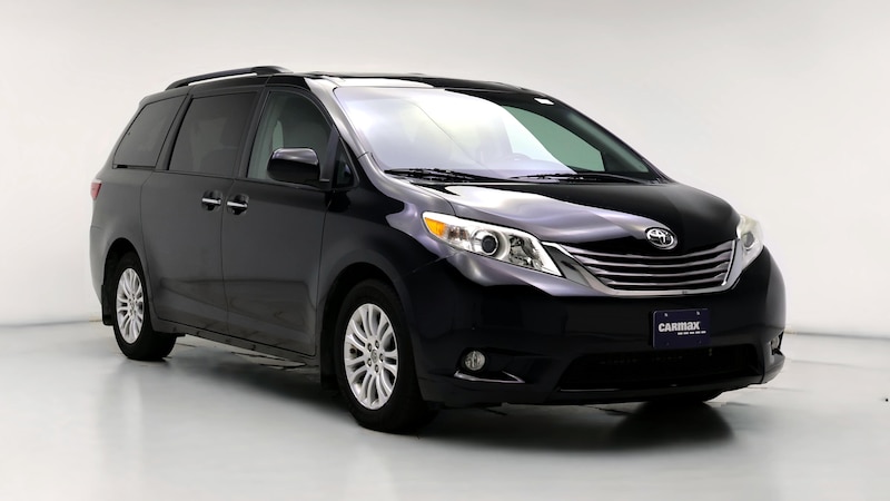 2015 Toyota Sienna XLE Hero Image