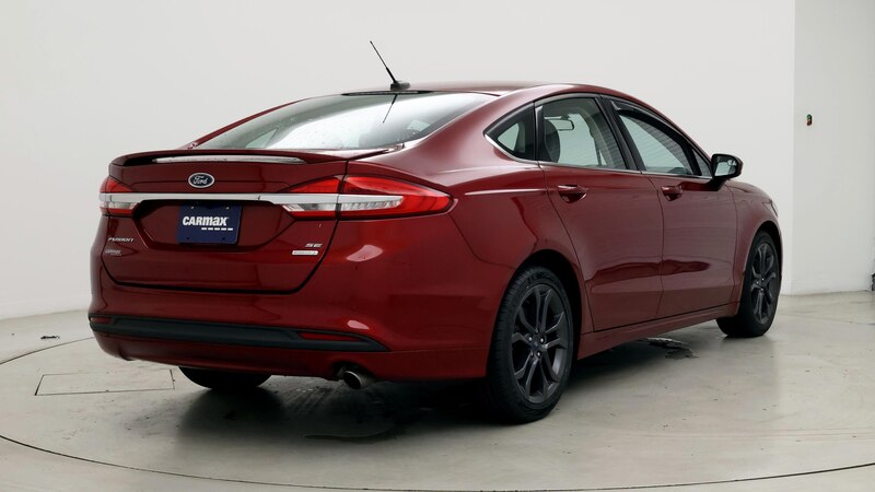 2018 Ford Fusion SE 8