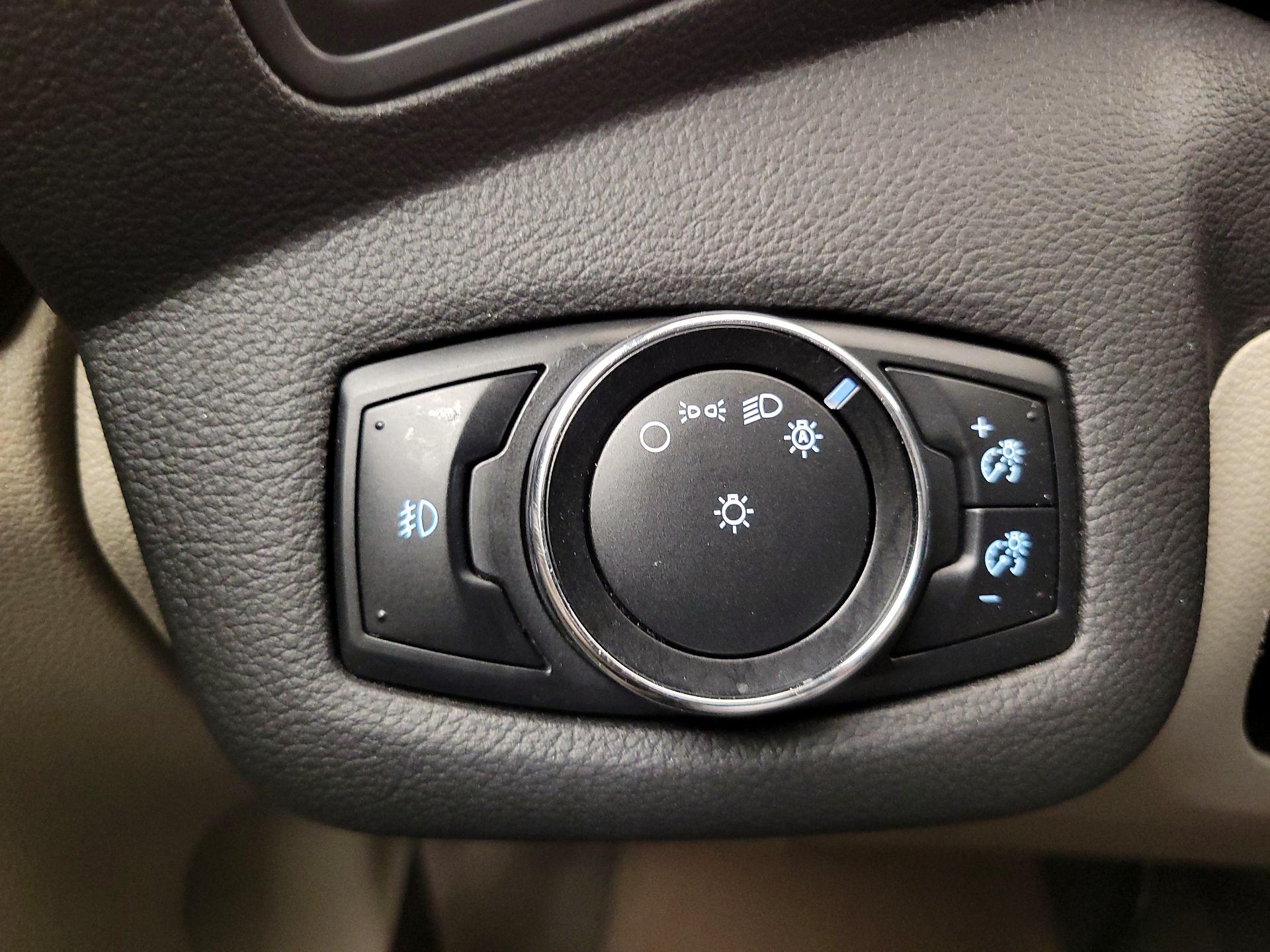 Thumbnail: 2014 Ford Escape - 13