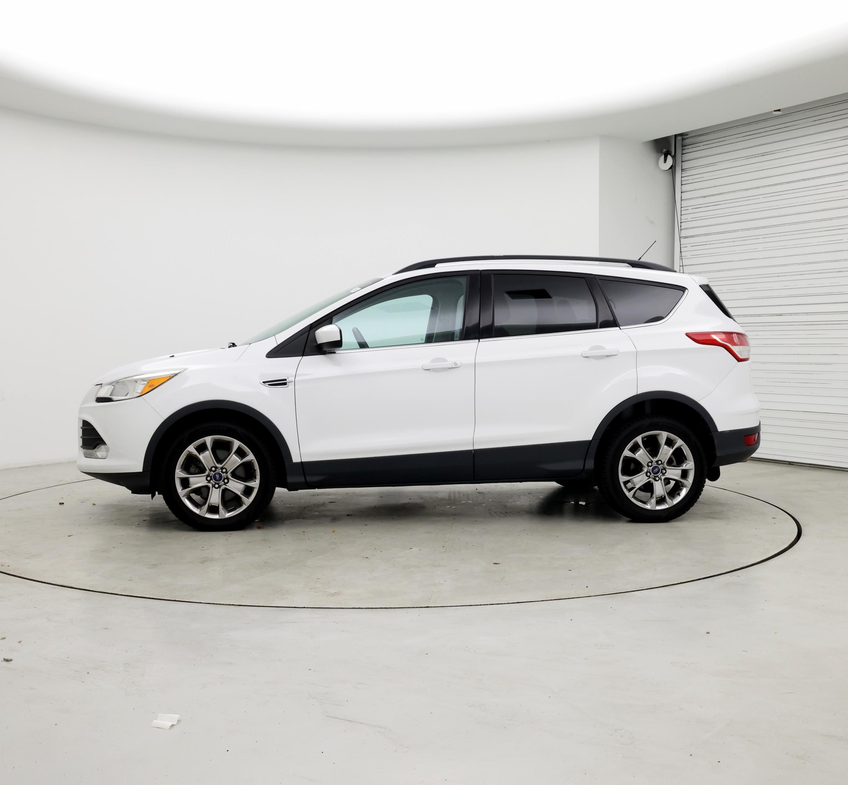 Thumbnail: 2014 Ford Escape - 3