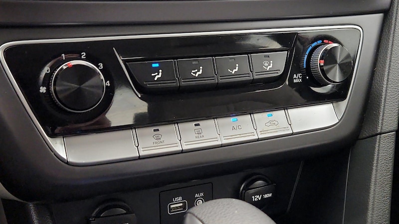 2019 Hyundai Sonata SE 16