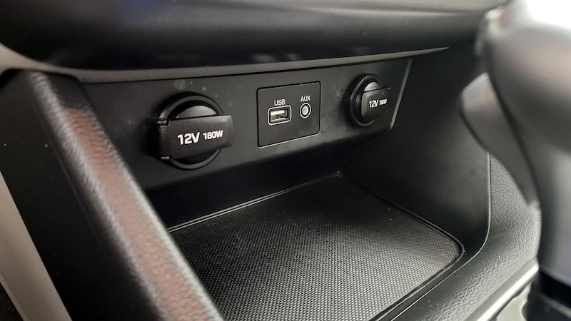 2019 Hyundai Sonata SE 18
