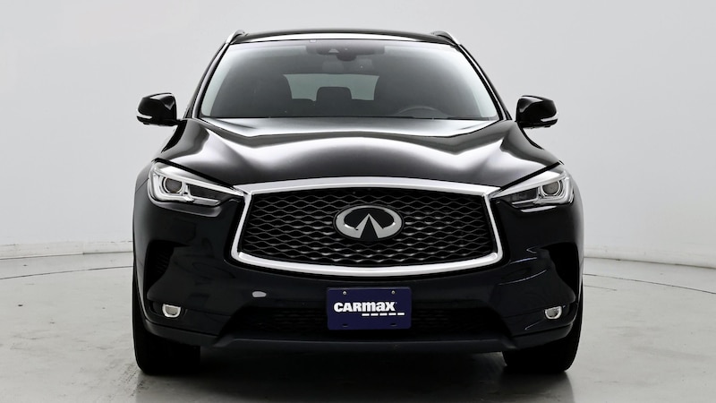 2019 INFINITI QX50 Essential 5